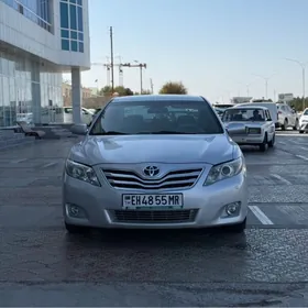 Toyota Camry 2010