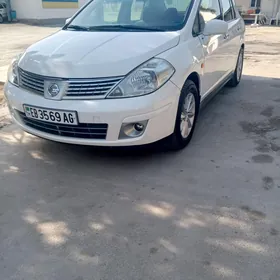 Nissan Versa 2010