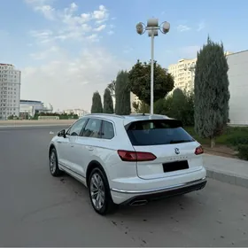 Volkswagen Touareg 2019