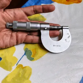 микрометр для токарных работ