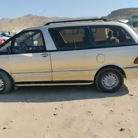 Toyota Previa 1995
