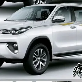 Nakleyka Toyota Fortuner