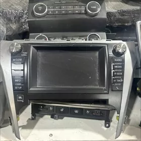 AURION 2013 monitor