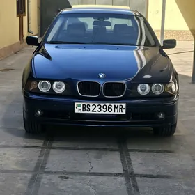 BMW E39 2003