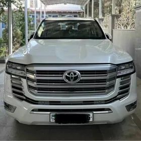 Toyota Land Cruiser 2022