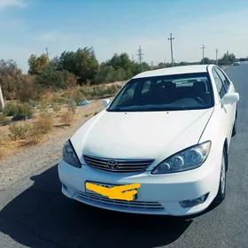Toyota Camry 2004