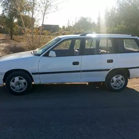 Opel Astra 1992