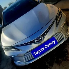 Toyota Camry 2022