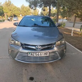 Toyota Camry 2016