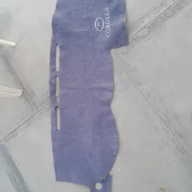 Karollan tarpede keçesi