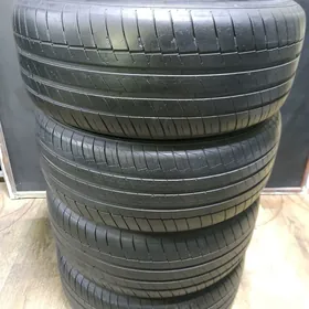 Kapsen 255/55R19
