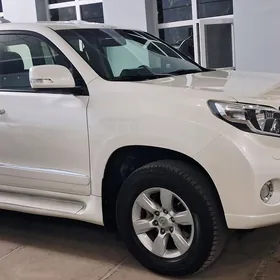 Toyota Land Cruiser Prado 2016