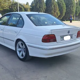 BMW E39 1999