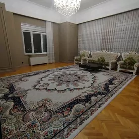 ARENDA ELITKA 4 KOMNAT 