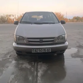 Toyota Sienna 1999