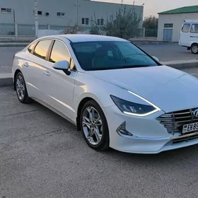 Hyundai Sonata 2020