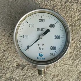 manometr agregat