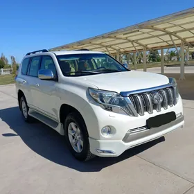 Toyota Land Cruiser Prado 2014