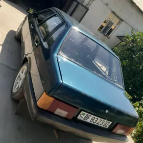 Lada 21099 2000