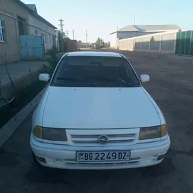 Opel Astra 1993