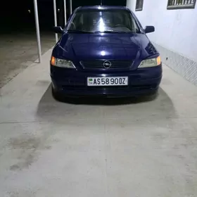 Opel Astra 1999