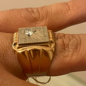 gyzyl yuzuk. золотая печатка