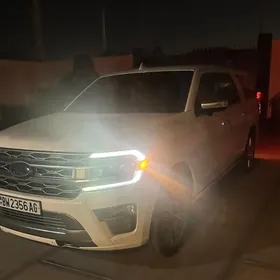Ford Expedition 2022