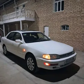 Toyota Camry 1993