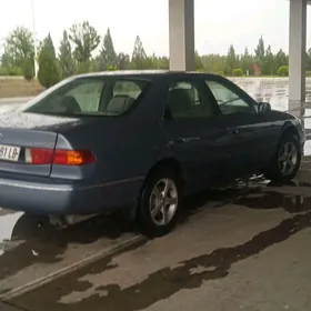 Toyota Camry 2001