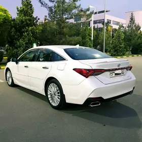 Toyota Avalon 2019