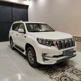 Toyota Land Cruiser Prado 2021
