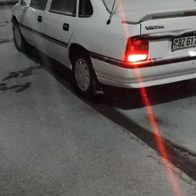Opel Vectra 1990