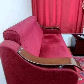 продается мягкая мебель.