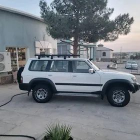 Nissan Patrol 2002