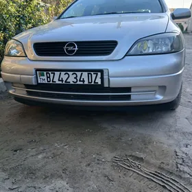 Opel Astra 2004