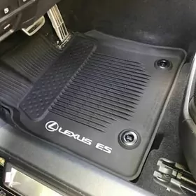 kowrik Lexus es  2023 model
