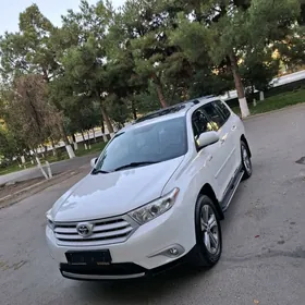 Toyota Highlander 2012