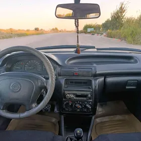 Opel Astra 1995