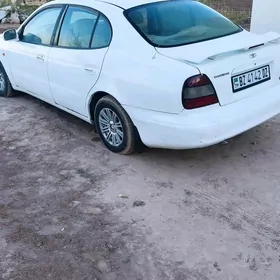 Daewoo Leganza 1998