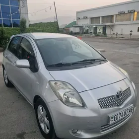 Toyota Yaris 2008