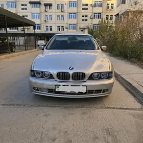 BMW E39 2002