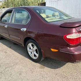 Nissan Maxima 2000