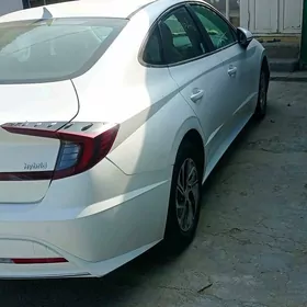 Hyundai Sonata 2020