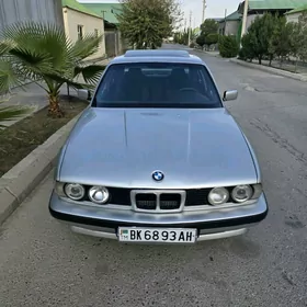 BMW 525 1990