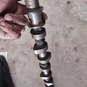 Распредвал дизель ПрадоХайлюкс