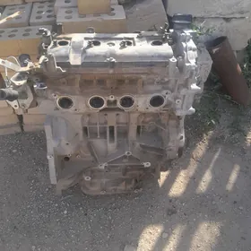 Nissan versa 1.8 motor