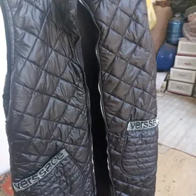 теплая безрукавка