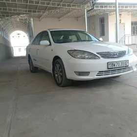Toyota Camry 2003
