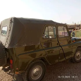 UAZ 469 1986