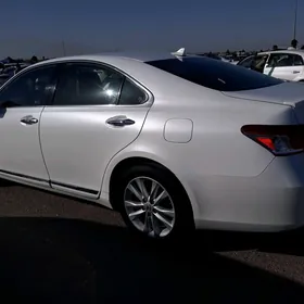 Lexus ES 2011